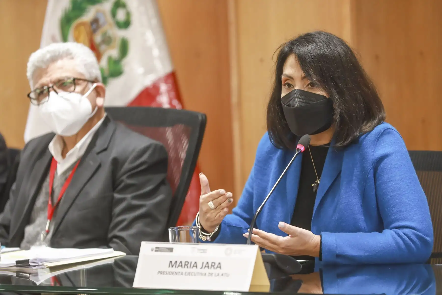 El ministro de Transportes y Comunicaciones, Juan Barranzuela, se reunió con representantes del transporte urbano de Lima y Callao. Anunció que se llegó a un acuerdo con la mayoría de gremios para levantar la medida de paralización anunciada este lunes 4 de julio. Foto: ANDINA/MTC