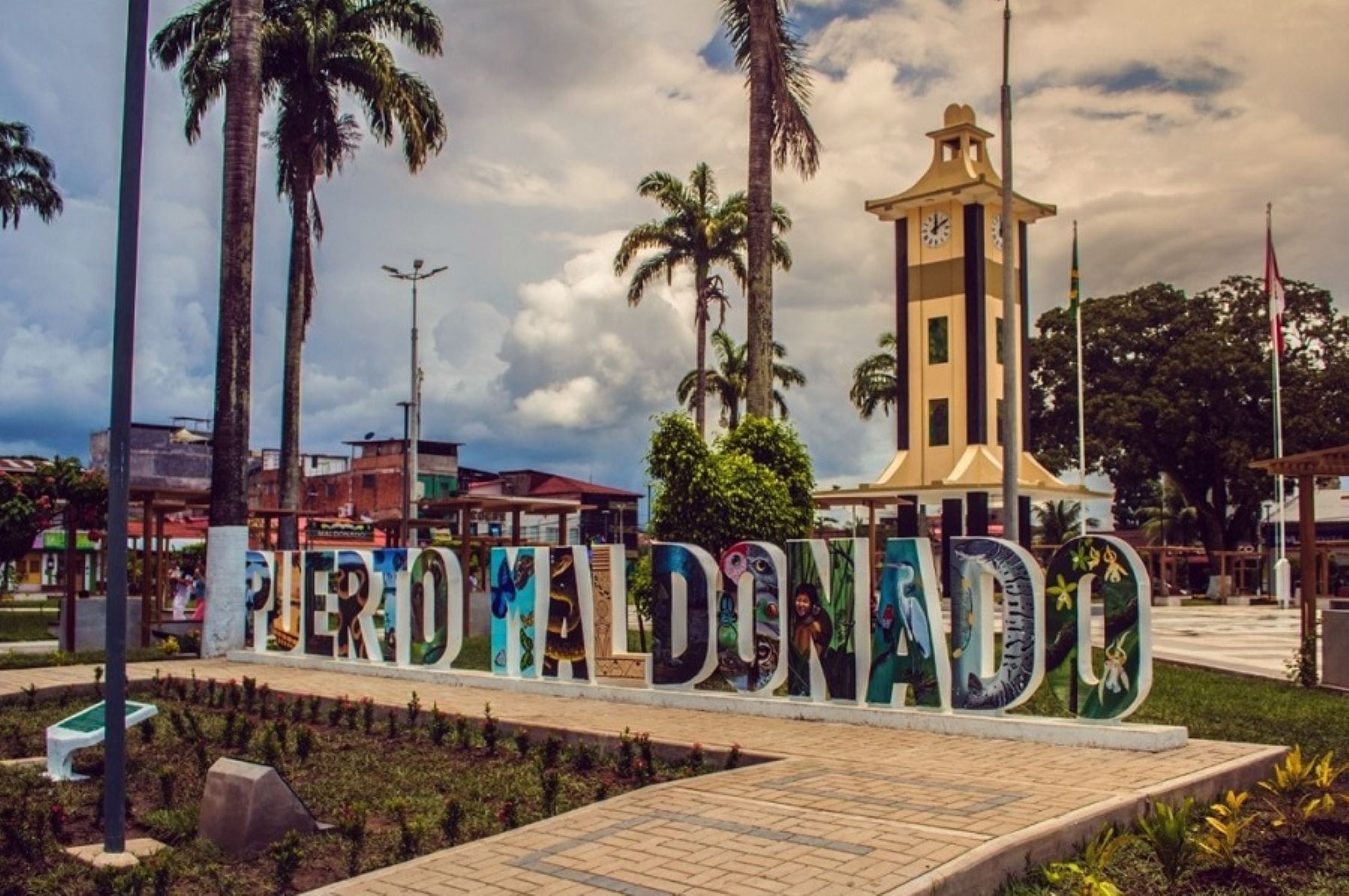 La ciudad de Puerto Maldonado, capital del departamento de Madre de Dios, se alista a celebrar este 10 de julio su 120 aniversario de creación política, ofreciendo a sus visitantes una amplia gama de atractivos turísticos como su bella Plaza de Armas.