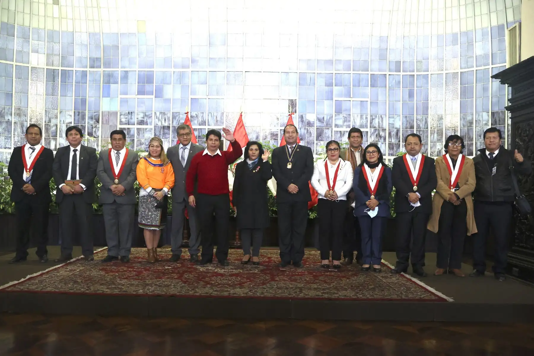 El presidente de la República, Pedro Castillo, lidera la ceremonia denominada ‘Homenaje a maestras y maestros: Transformadores de vidas’ en Palacio de Gobierno. Foto: ANDINA/Prensa Presidencia