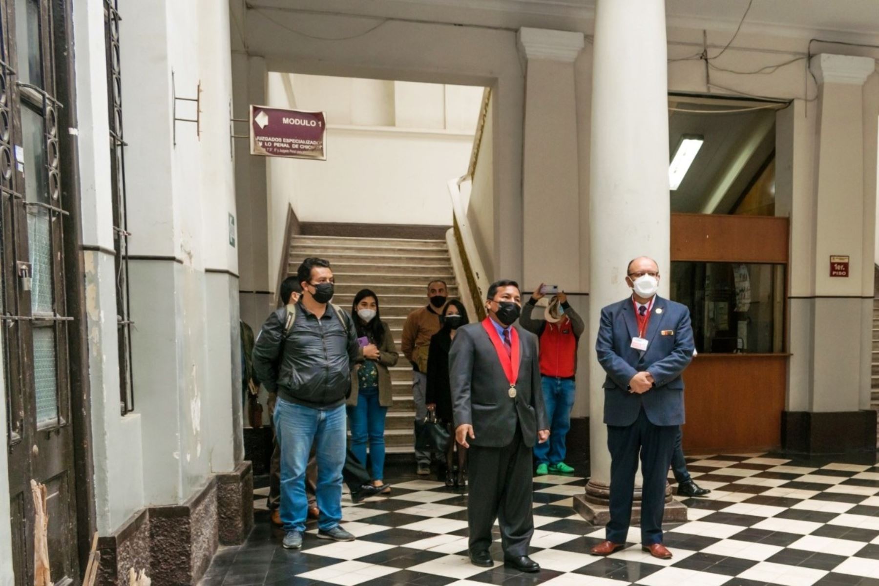 Las autoridades de Cultura y Justicia visitaron la otrora Corte de Justicia de Lambayeque funcionaba en la calle San José.