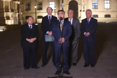 Representantes de la Sociedad Nacional de Industrias (SNI) acudieron al Palacio de Gobierno.
