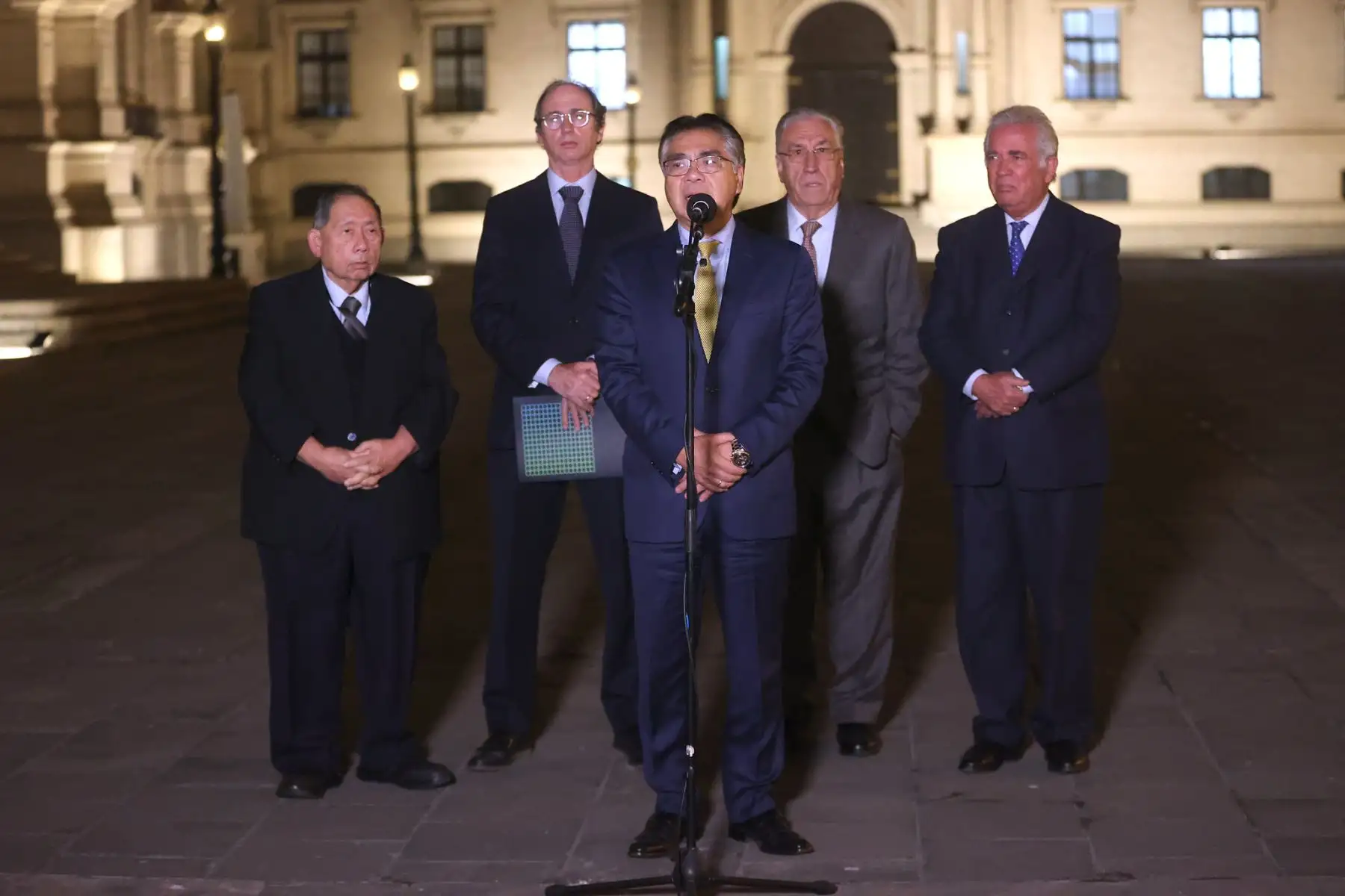 El presidente Pedro Castillo sostiene una reunión de trabajo con los representantes de la Sociedad Nacional de Industria, en el que se abordan diversas acciones para fortalecer la productividad en las regiones, así como propuestas para el desarrollo social y económico del país.
Foto: ANDINA/Prensa Presidencia
