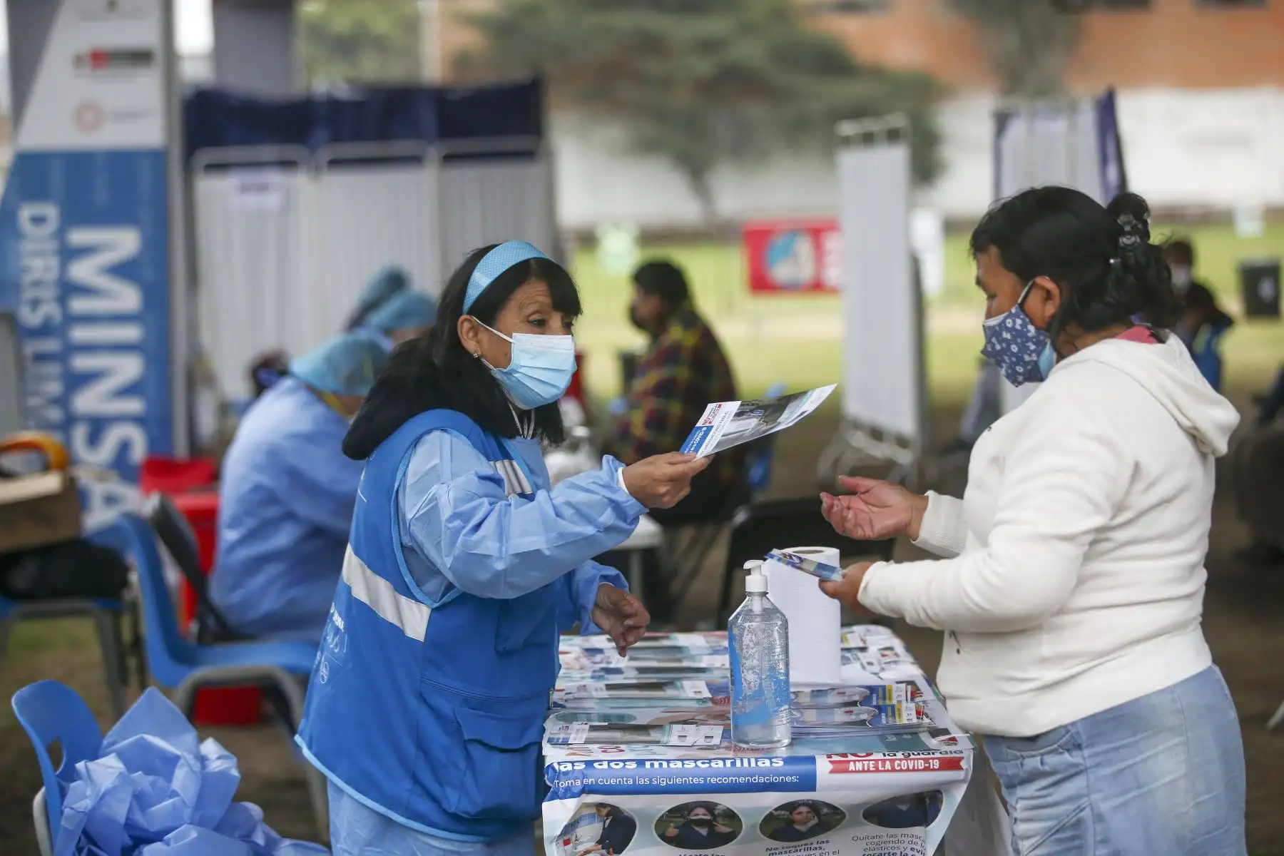 Ministerio de Salud realiza campaña de vacunación contra la influenza y el covid-19 en el Instituto Peruano del Deporte de San Juan de Miraflores.
Foto: ANDINA/Carla Patiño Ramírez