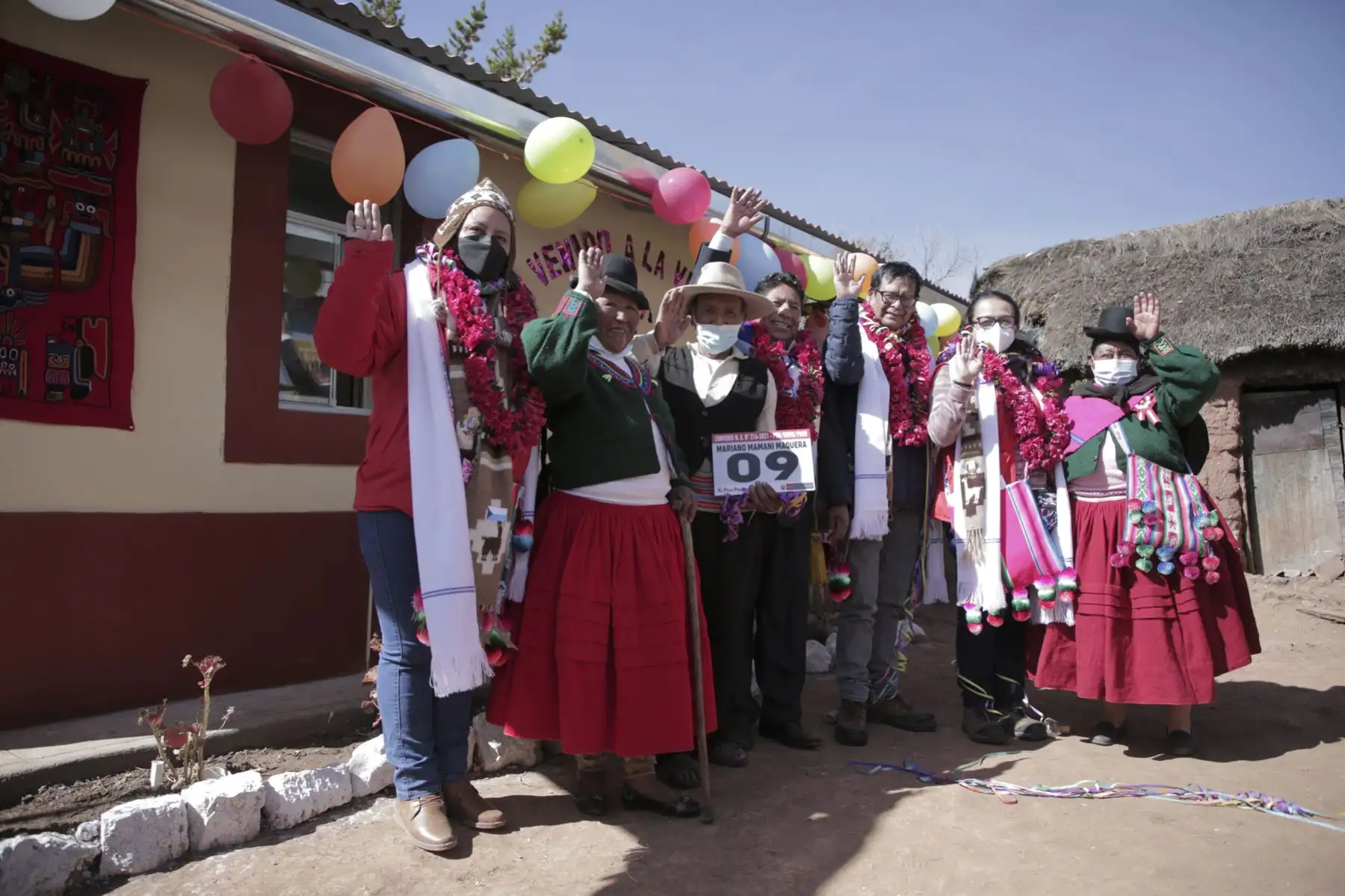 La actividad, de carácter multisectorial, contó con la participación del viceministro de Gobernanza Territorial de la Presidencia del Consejo de Ministros, Jesús Quispe Arones; y de las viceministras de Vivienda y Urbanismo del Ministerio de Vivienda, Construcción y Saneamiento, Cecilia Lecaros Vértiz; y de Políticas y Evaluación Social del Ministerio de Desarrollo e Inclusión Social, María Tarazona Alvino. Foto: ANDINA/PCM