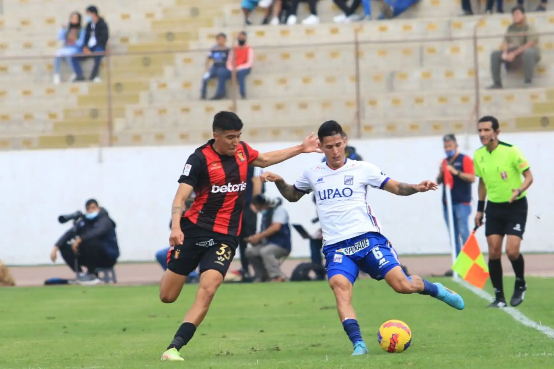 Melgar juega ante el  Club Mannucci  por la primera fecha del Torneo Clausura  en el Estadio Mansiche de Trujillo.
Foto: Liga 1