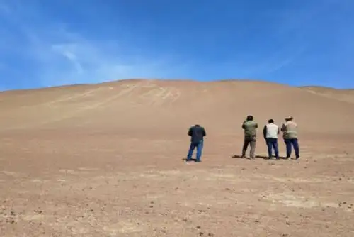 Por las características físicas de este paisaje cultural en términos de fragilidad y exposición y con la finalidad den velar por su integridad y permanencia, solo es permitida su observación desde el mar, por lo que está  terminantemente prohibido el ingreso a la zona intangible de forma peatonal o bajo cualquier medio de transporte.