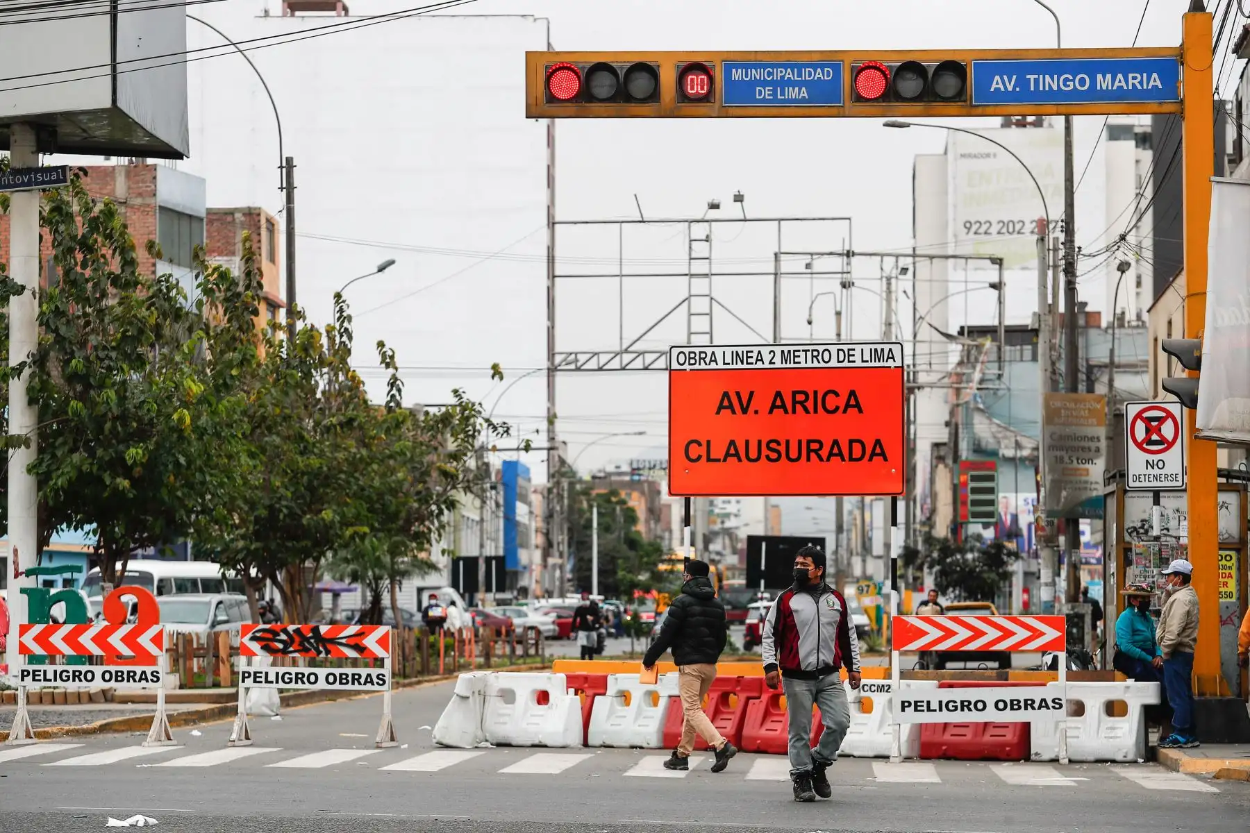 Hoy lunes 11 de julio inició el plan de desvíos en la avenida Venezuela para dar paso a las obras de la Estación 10 Tingo María de la Línea 2 del Metro de Lima y Callao, informó la Autoridad de Transporte Urbano (ATU).
Foto: ANDINA/Renato Pajuelo