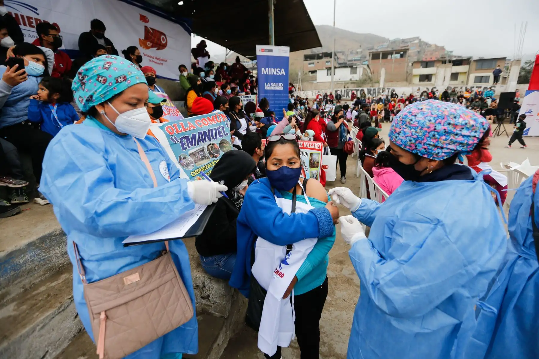 Minsa participa en la campaña de salud integral dirigida a 300 beneficiarios de las ollas comunes de Villa María del Triunfo.
Foto: Minsa