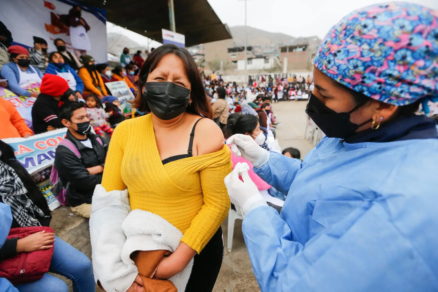 Minsa participa en la campaña de salud integral dirigida a 300 beneficiarios de las ollas comunes de Villa María del Triunfo.
Foto: Minsa