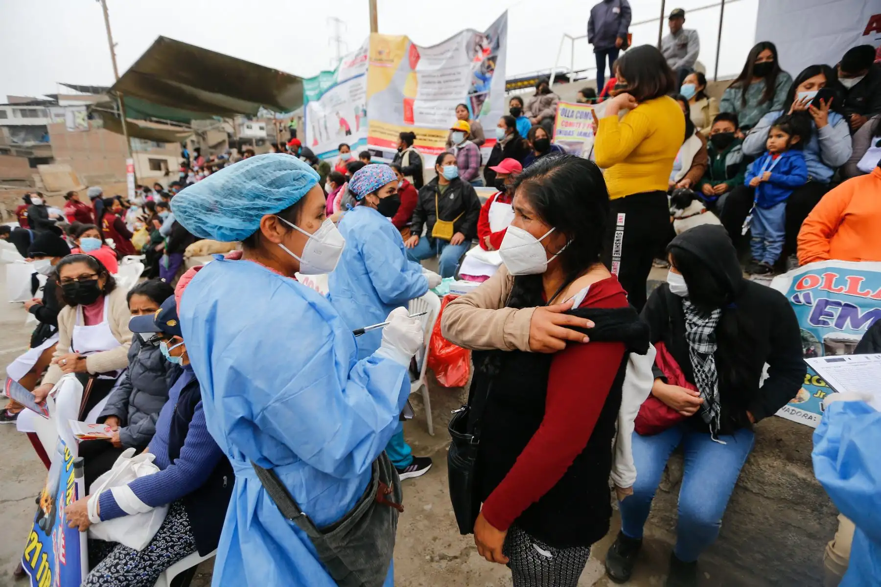 Minsa participa en la campaña de salud integral dirigida a 300 beneficiarios de las ollas comunes de Villa María del Triunfo.
Foto: Minsa