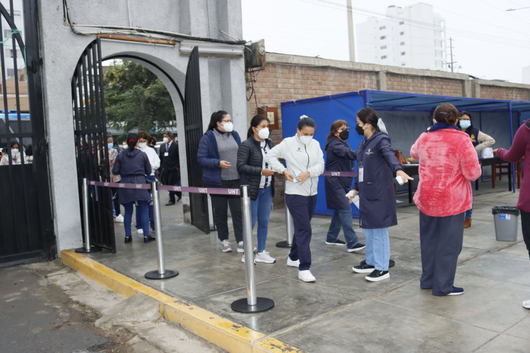 Autoridades de la Universidad Nacional de Trujillo aseguran que no bajarán la guardia pese a pocos casos de covid-19 registrados. Foto: ANDINA/Difusión