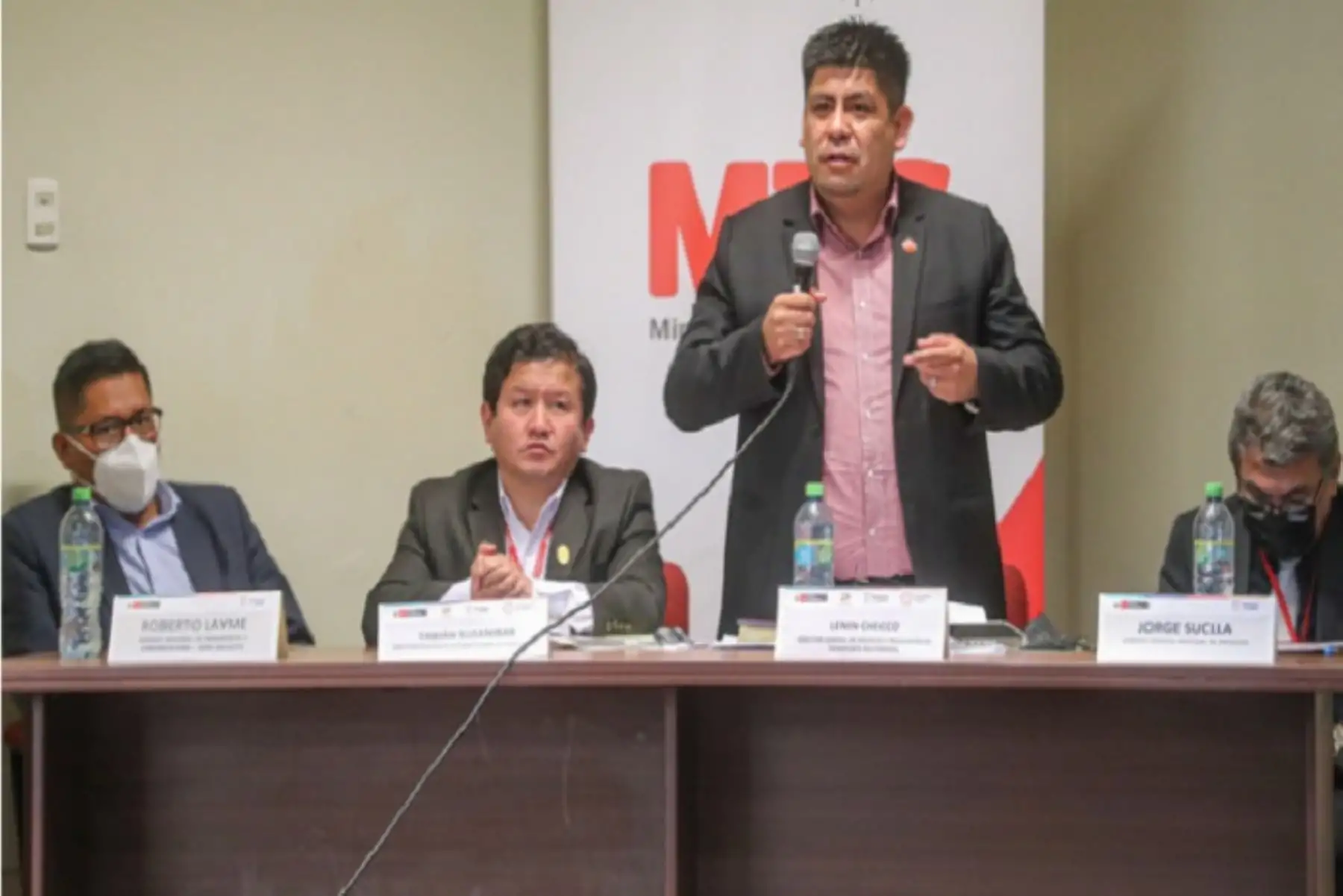 El titular de la Dirección General de Políticas y Regulación en Transporte Multimodal, Lenin Checco, señaló que se ha consensuado el proyecto de ley del conductor.