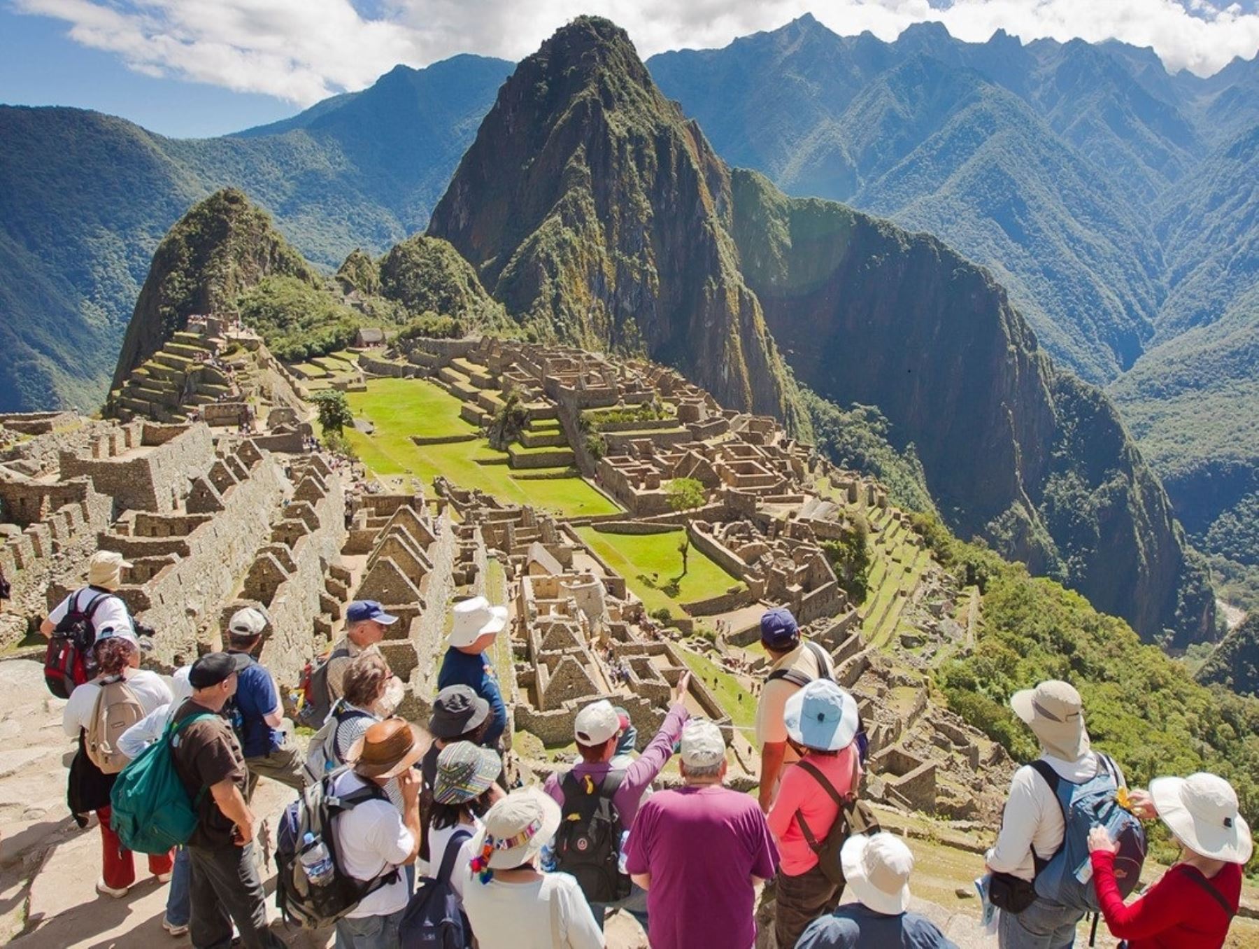 La ciudadela inca de Machu Picchu, Patrimonio de la Humanidad y maravilla mundial es uno de los atractivos turísticos que enorgullecen e identifican a los peruanos. ANDINA/Difusión