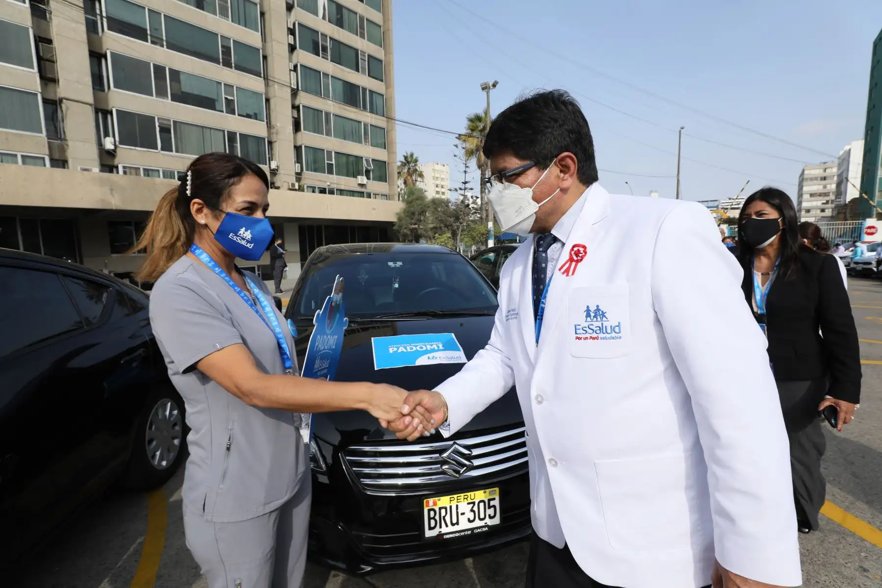 EsSalud presenta unidades móviles para la atención de los pacientes de Padomi.
Foto: EsSalud
