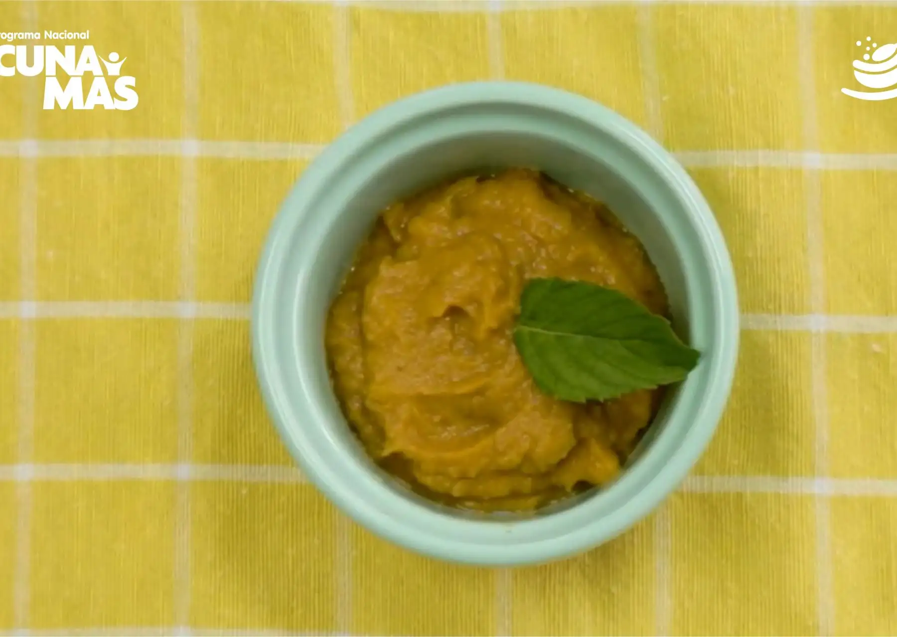 Cuna Más presentó el budín elaborado a base de frutas con camote, bazo e hígado de cuy que ayuda a prevenir la anemia infantil.