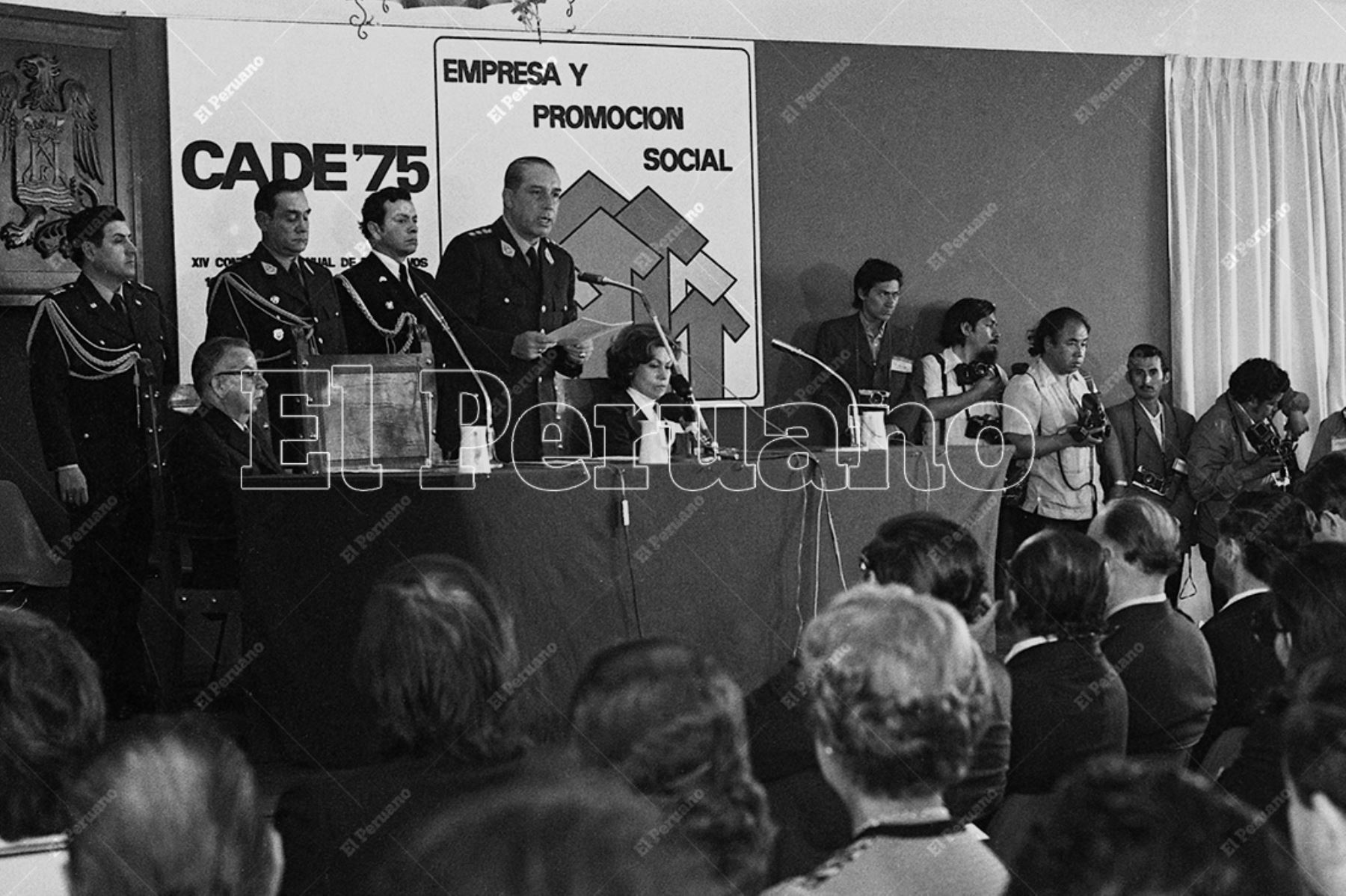Trujillo - 19 octubre 1975 / El presidente Francisco Morales Bermúdez en la Conferencia Anual de Ejecutivos CADE 75. Foto: Archivo Histórico de El Peruano / Rómulo Luján
