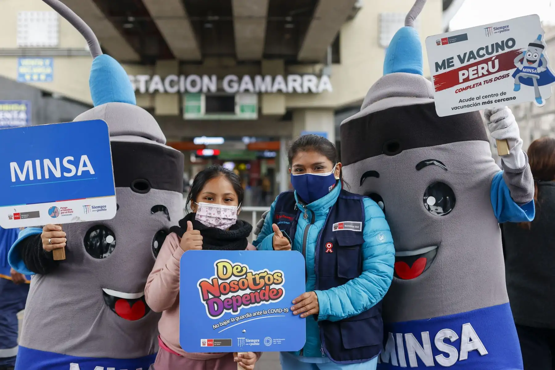 Ministerio de Salud realiza campaña de vacunación contra el covid-19 en la Estación Gamarra de la Linea 1 del Metro de Lima.
Foto: ANDINA/Carla Patiño Ramírez