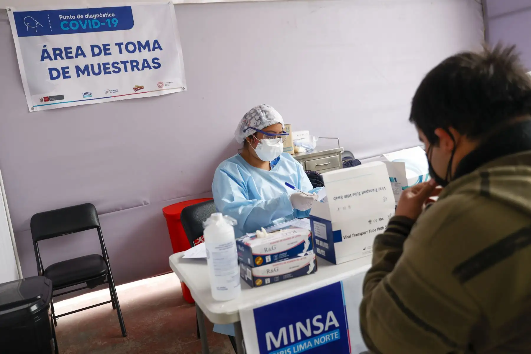 Ministerio de Salud promueve campaña de descarte de covid - 19 en el Parque Zonal Mayta Capac de SMP.
Foto: ANDINA/ Carla Patiño Ramírez