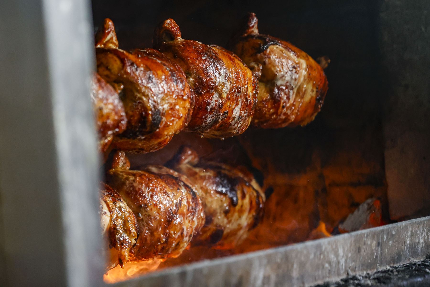 Cada tercer domingo de julio, los peruanos celebran el Día del Pollo a la Brasa. Foto: ANDINA/Carla Patiño