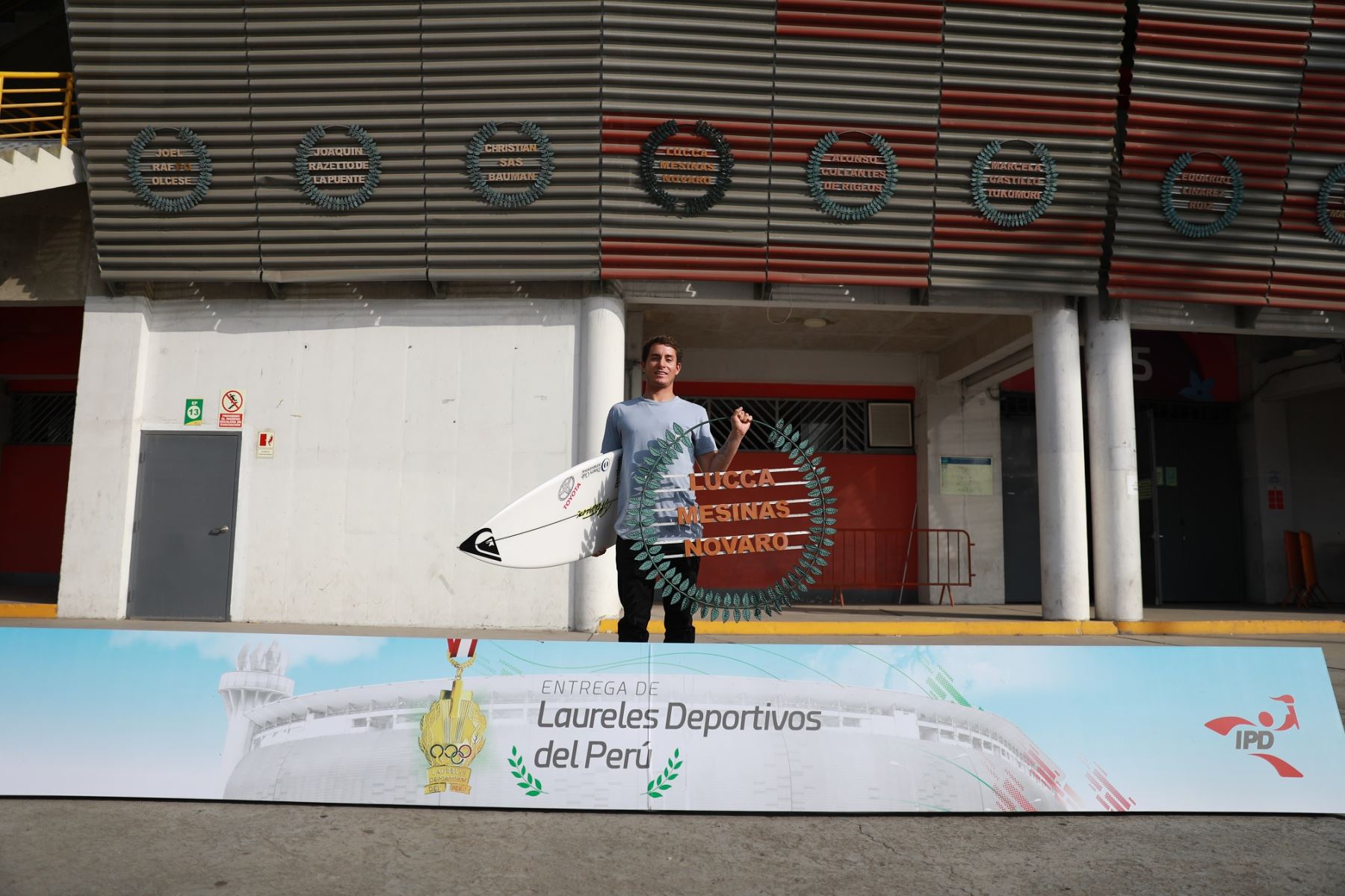 Lucca Mesinas luce su segundo Laureles Deportivos, distinción máxima que entrega el Estado peruano a un deportista