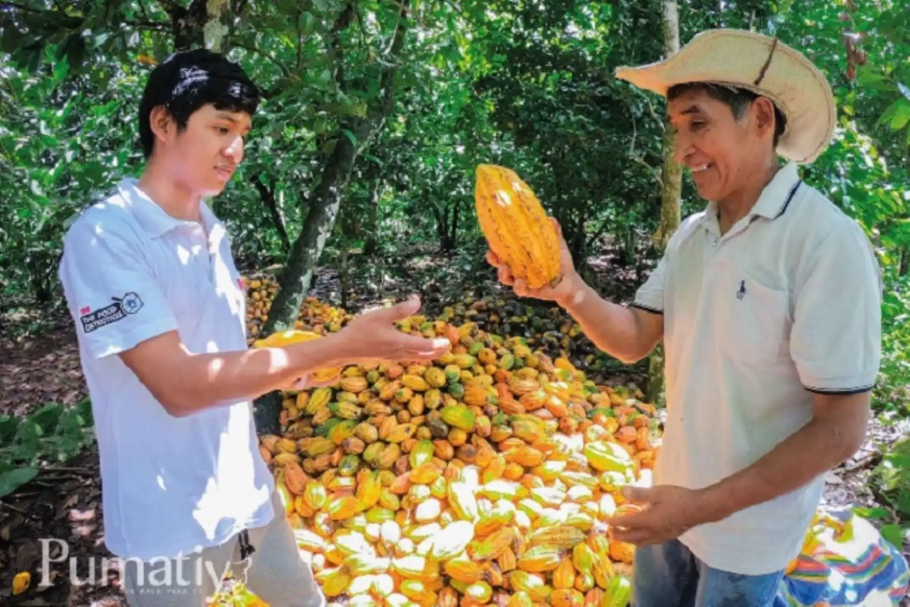 Con su marca Pumatiy también fue calificado entre los mejores del Concurso Nacional de Chocolate Peruano, junto al reconocido Juan Laura del Vraem.