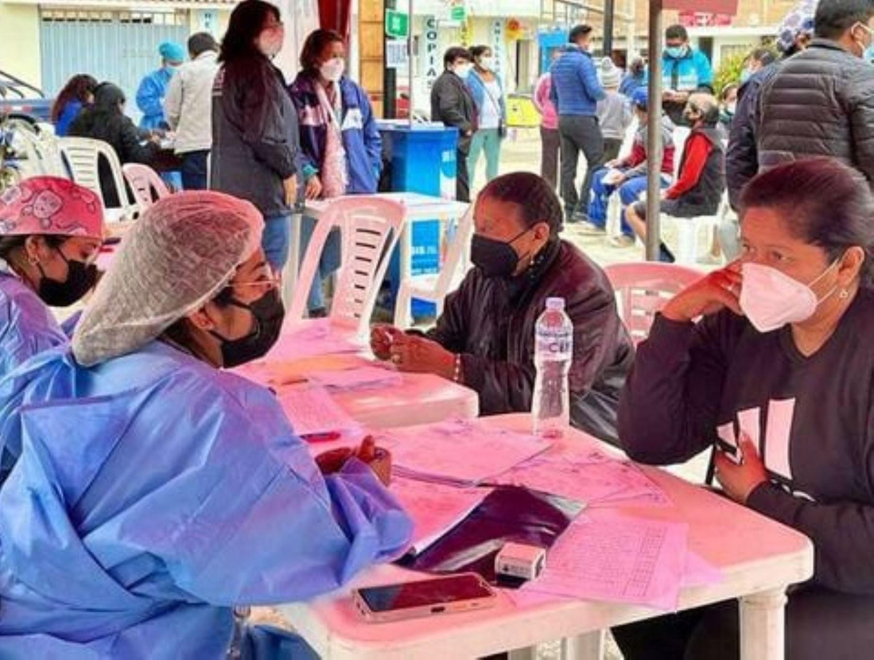 El Ministerio de Salud realizará mañana una campaña integral de salud en el distrito de Huaros, provincia de Canta, dirigida a la población afectada por el derrame de concentrado de zinc en el río Chillón. Foto: ANDINA/difusión.