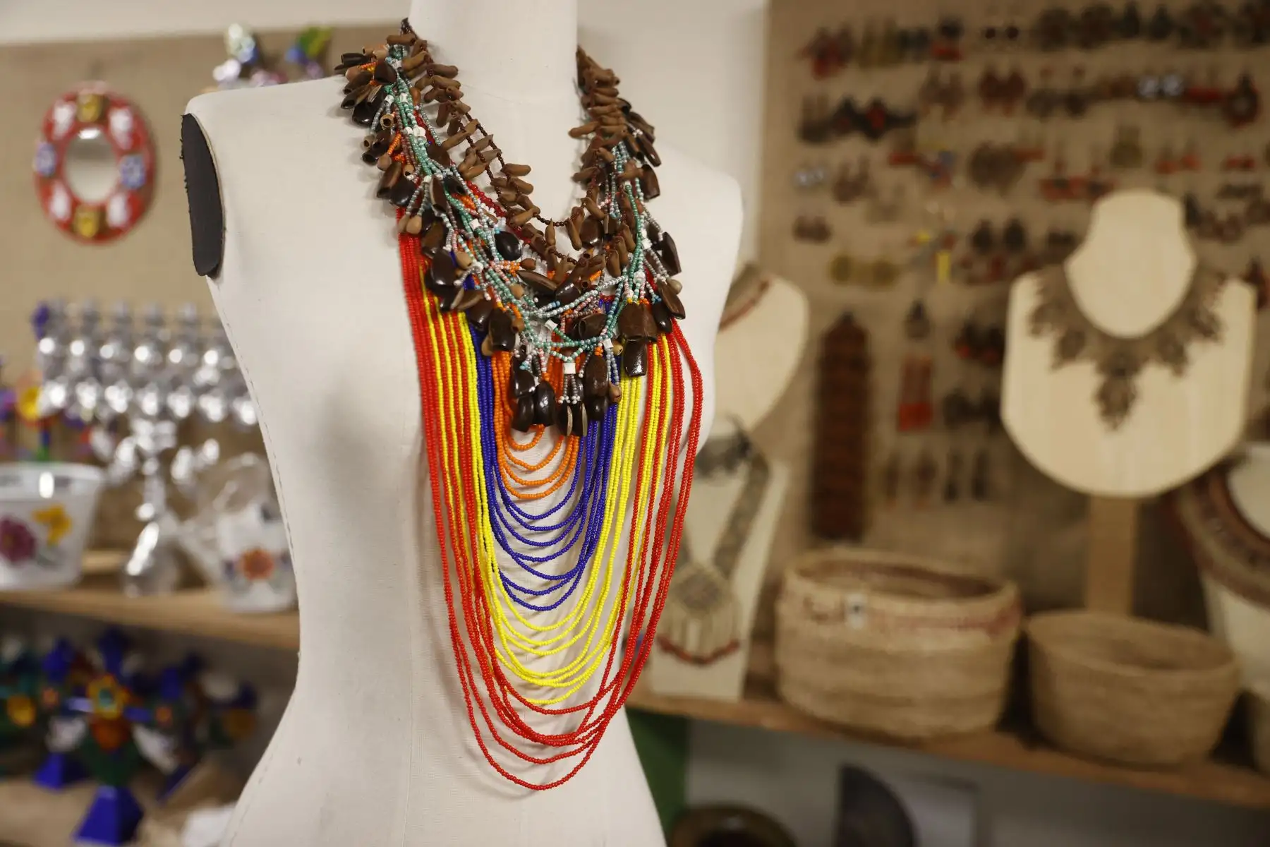La Feria Ruraq Maki 2022-Vive la fiesta edición especial, reunirá a los artesanos y artistas tradicionales de todo el país, y se desarrollará del 21 al 31 de julio en la sede del Ministerio de Cultura, en San Borja. Se atenderá desde las 10:00 hasta las 20:00 horas. El ingreso será libre. Foto: ANDINA/ Melina Mejía
