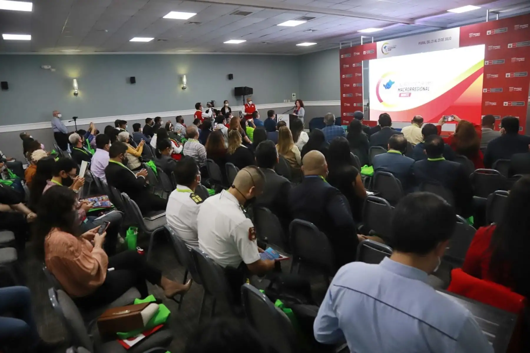La viceministra de Turismo, Isabel Álvarez, inauguró el primer “Congreso de Turismo de la Macrorregión Norte”, en la ciudad de Piura. Foto: Cortesía.