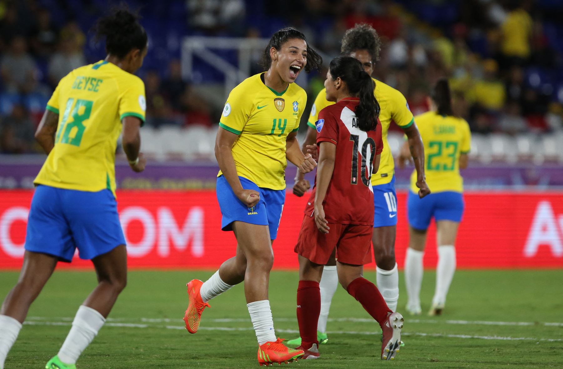 Reservas da seleção feminina goleiam o Peru por 6 a 0 e somam 4ª vitória na  Copa América - Jogada - Diário do Nordeste