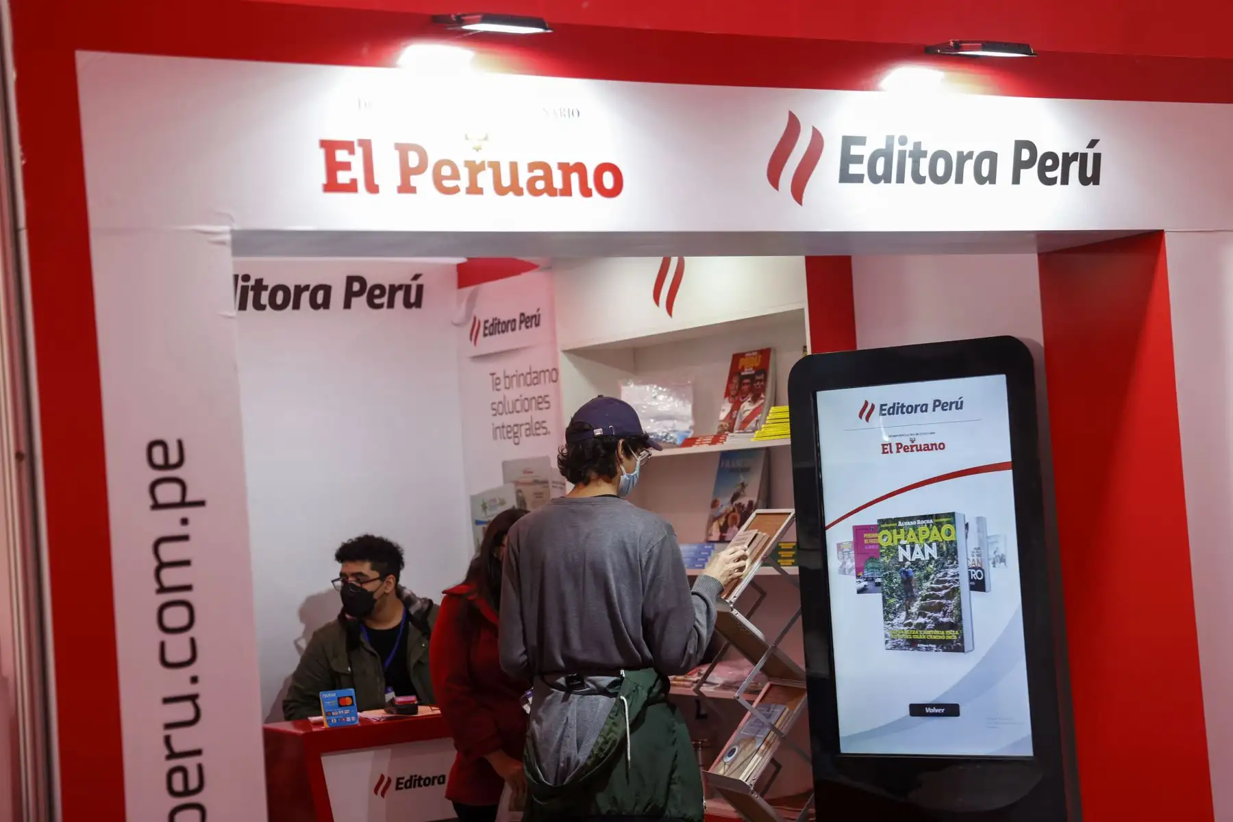 Tras dos años de para la Feria Internacional del Libro de Lima vuelve a la presencialidad en su sede habitual del parque de los Próceres en Jesús María. La edición de este encuentro cultural cuenta con la participación y el auspicio de Editora Perú. Foto: ANDINA/ Carla Patiño