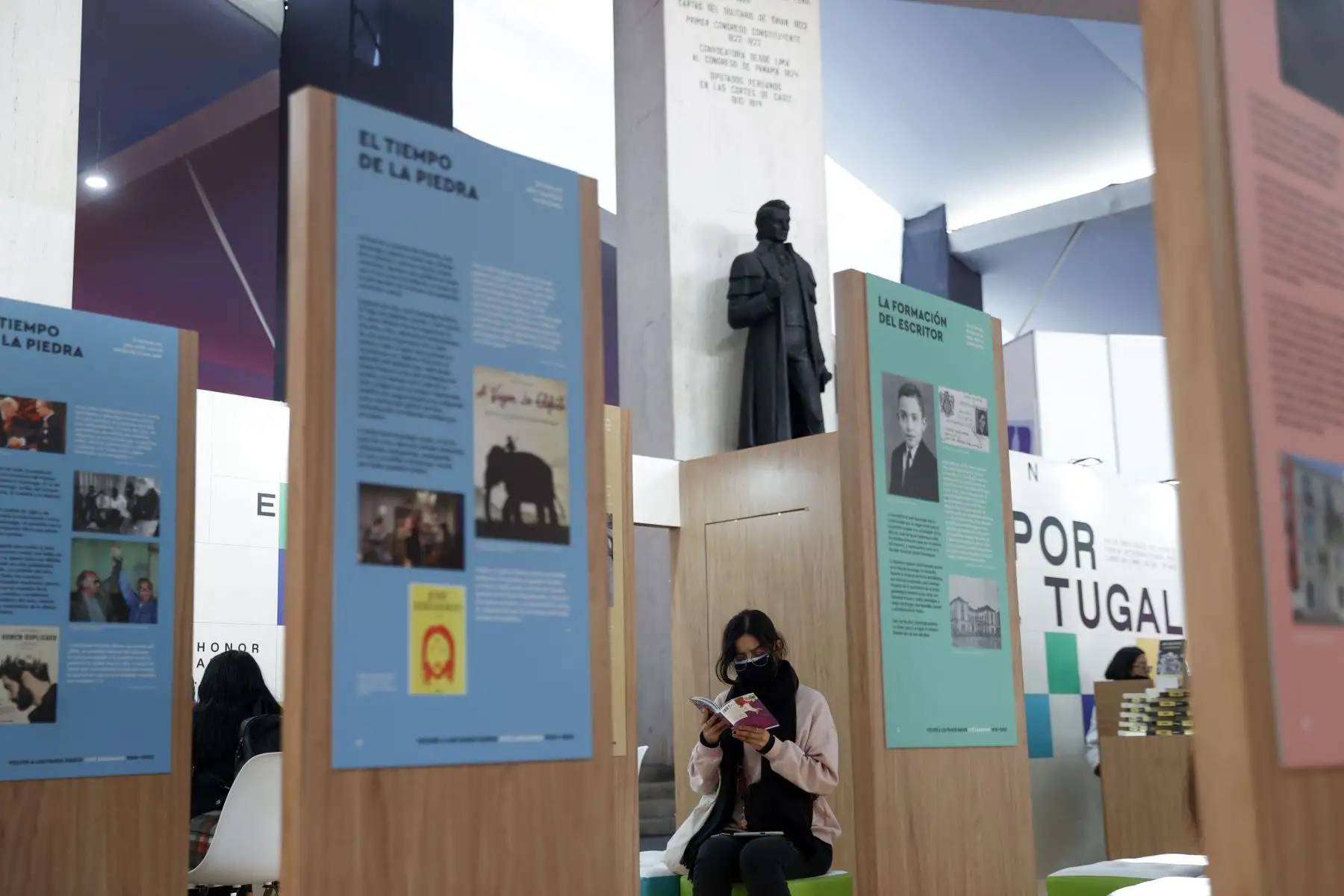 La 26ª Feria Internacional del Libro de Lima (FIL Lima 2022) abrió sus puertas del 22 de julio a 7 de agosto, en el parque Próceres de la Independencia, ubicado en la cuadra 16 de la avenida Salaverry, en Jesús María. El evento retornó a la presencialidad, después de dos años a causa de la pandemia del covid-19. Foto: ANDINA/ Carla Patiño