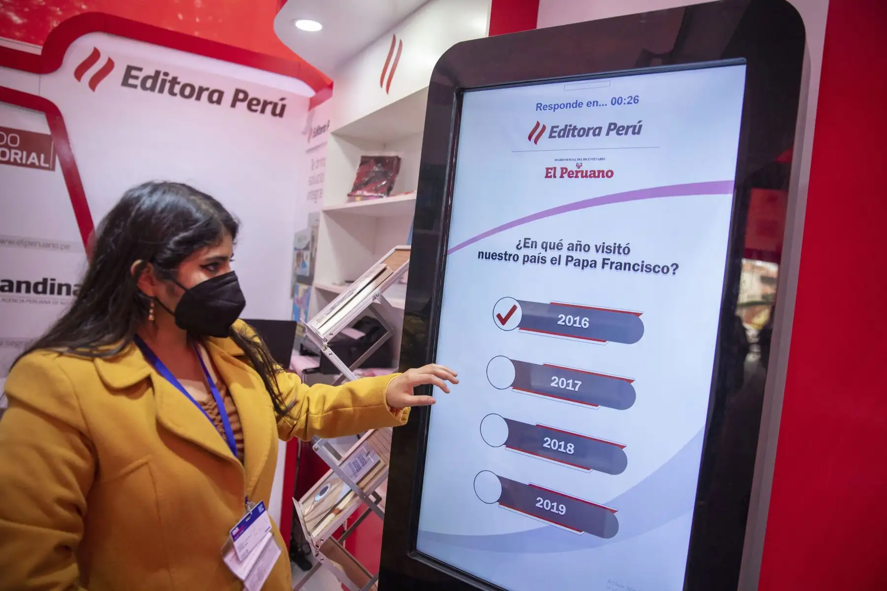 Personas continúan visitando a 26ª Feria Internacional del Libro de Lima (FIL Lima 2022). En la imagen stand de Editora Perú donde tiene especial participación.
Foto: ANDINA(Carla Patiño Ramírez
