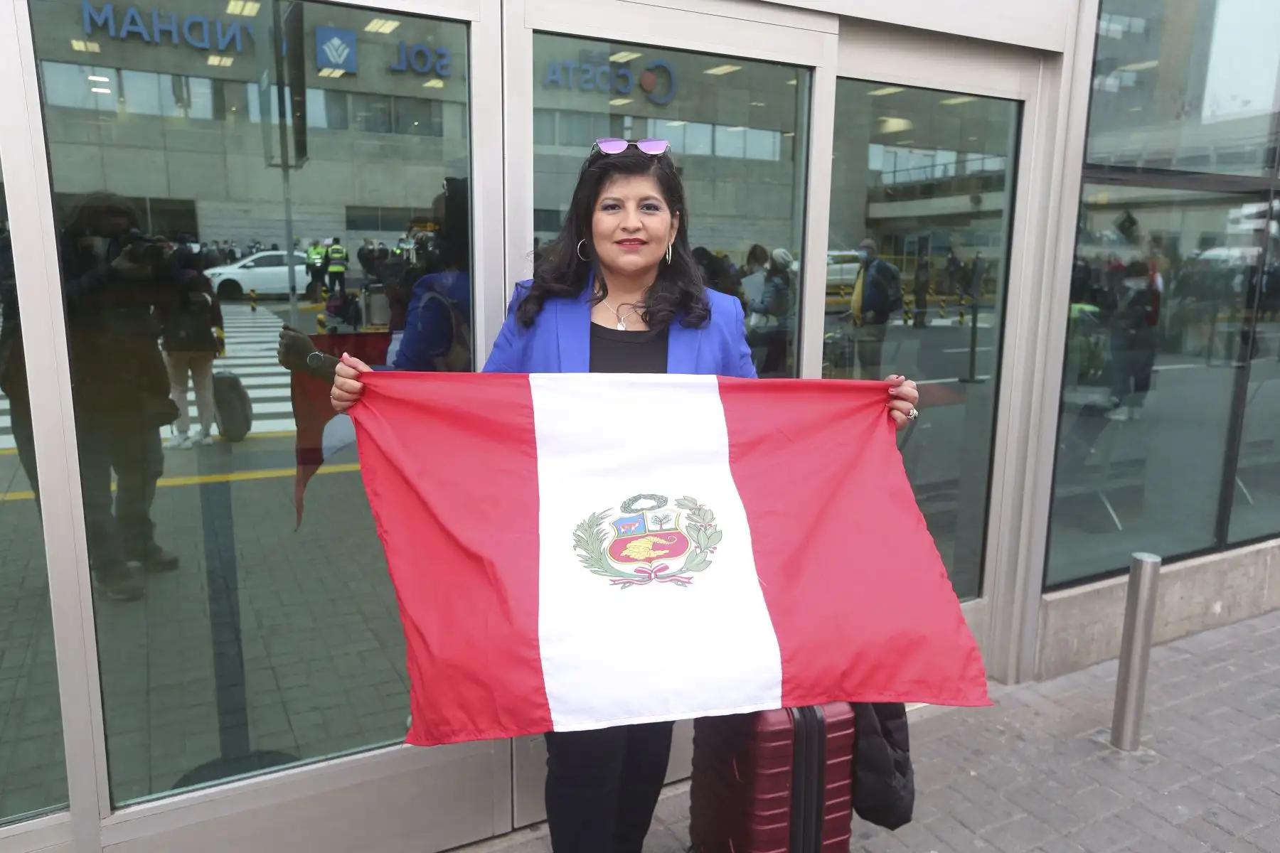 La ingeniera peruana Aracely Quispe Neira, líder de Operaciones Espaciales de la NASA, regresó al Perú tras recibir el último viernes un reconocimiento por parte del Senado de los Estados Unidos por su labor científica y trayectoria profesional, que incluye la coordinación para la puesta en órbita del telescopio espacial James Webb, denominado por los científicos como "el nuevo gran observatorio espacial de la humanidad".
Foto: ANDINA/Eddy Ramos