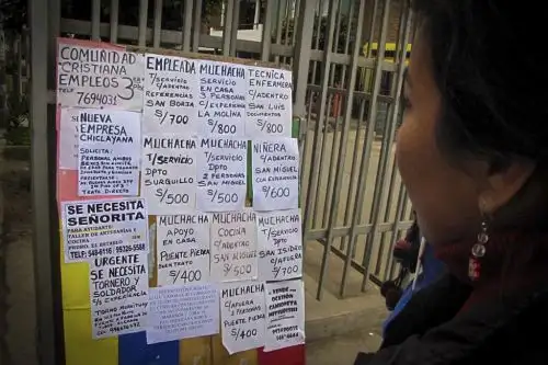 La víctima muchas veces no es consciente de la situación de explotación que está ocurriendo con ella, porque existe un aprovechamiento de una serie de condiciones de vulnerabilidad, como su necesidad de trabajo", sostiene Ricardo Valdés, director de CHS Alternativo.  ANDINA/ CHS Alternativo
