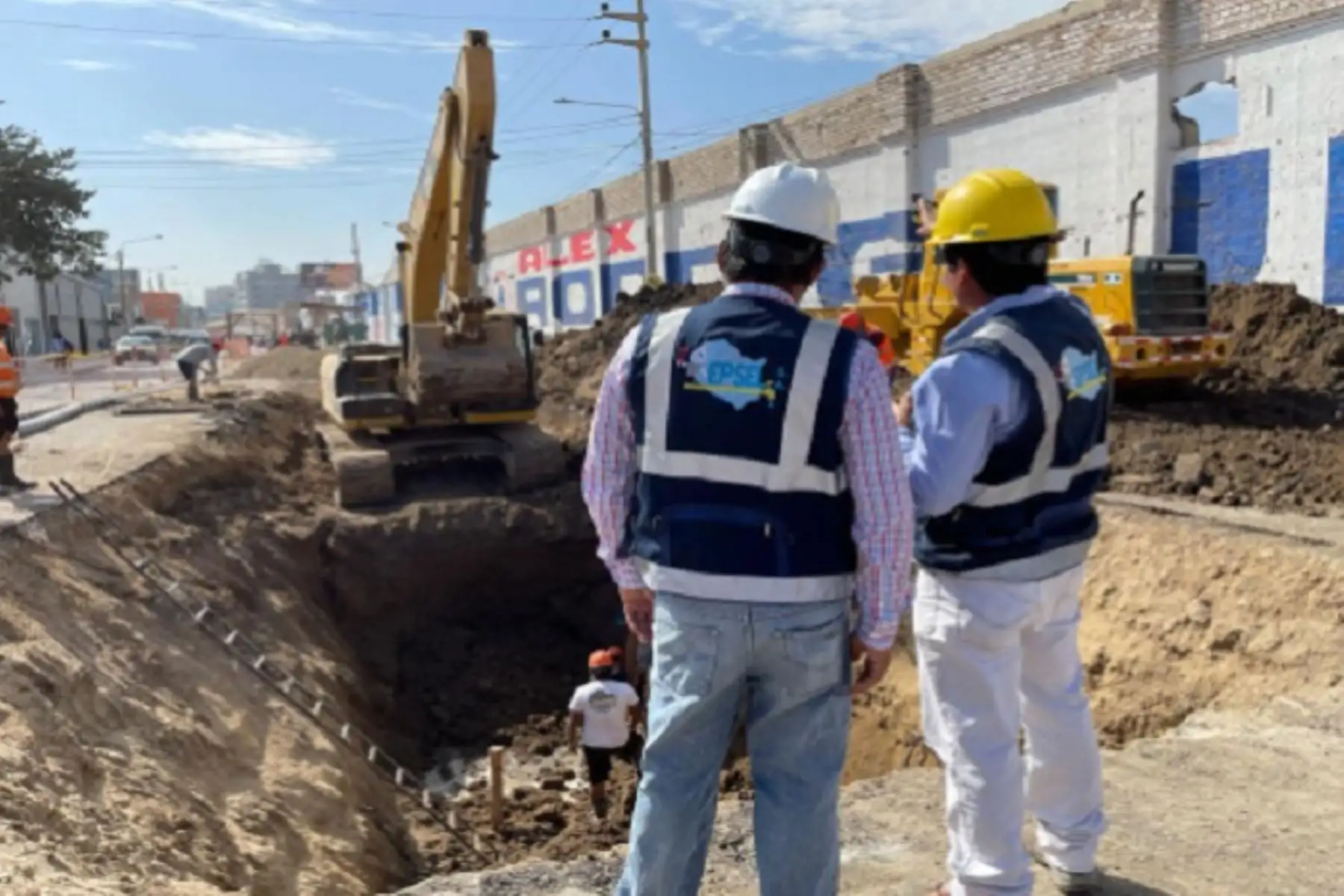 Del paquete de 17 proyectos que ha financiado el Otass, 8 han sido ejecutados al 100 % por las EPS, con una inversión de S/ 20.3 millones en favor de 540,000 usuarios de Chincha, Chiclayo, Bagua, Utcubamba y Junín.
