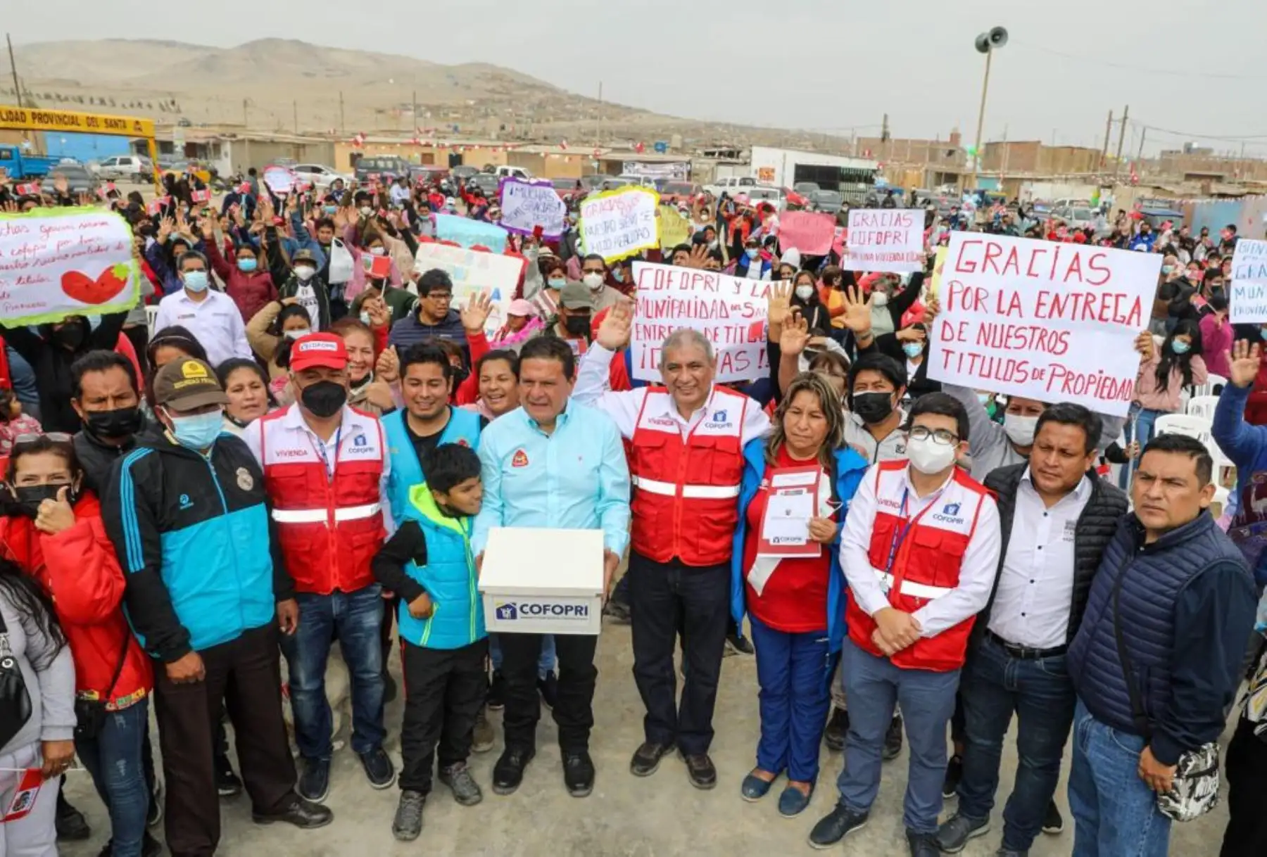 Áncash: Cofopri entrega títulos de propiedad a pueblos formalizados de Nuevo Chimbote