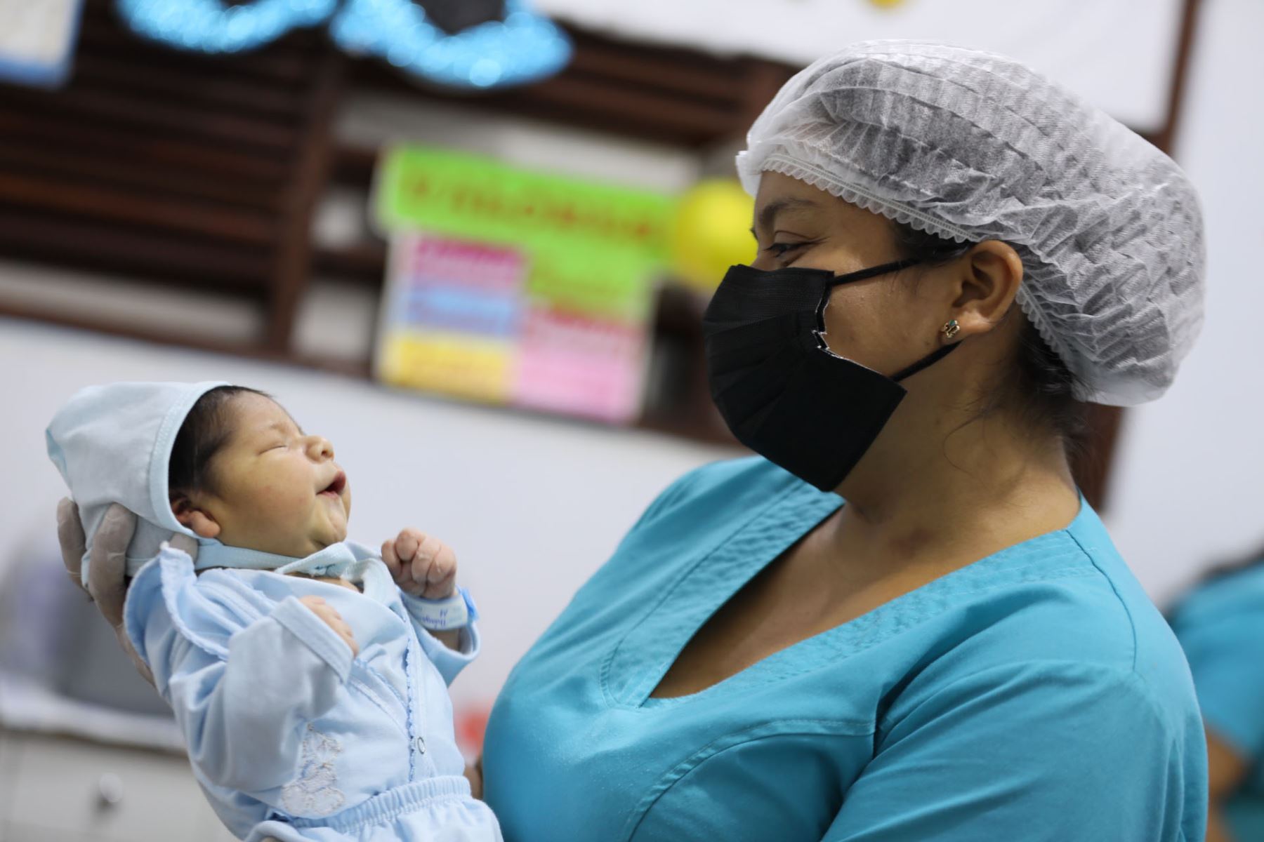 En el 2012 se registraron 738,945 nacimientos en el Perú y en el extranjero, mientras que, de enero a mayo de 2021, la cifra fue de 318,007.