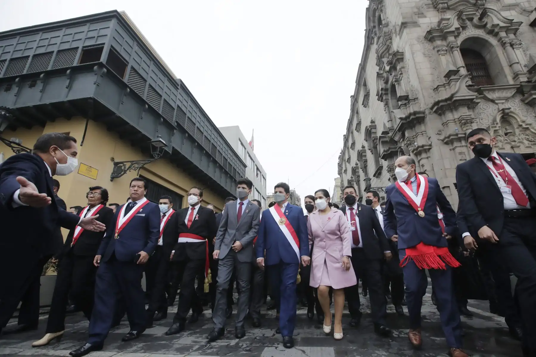 El presidente de la República, Pedro Castillo, retorna a Palacio de Gobierno, tras Mensaje a la Nación. Foto: ANDINA/Prensa Presidencia