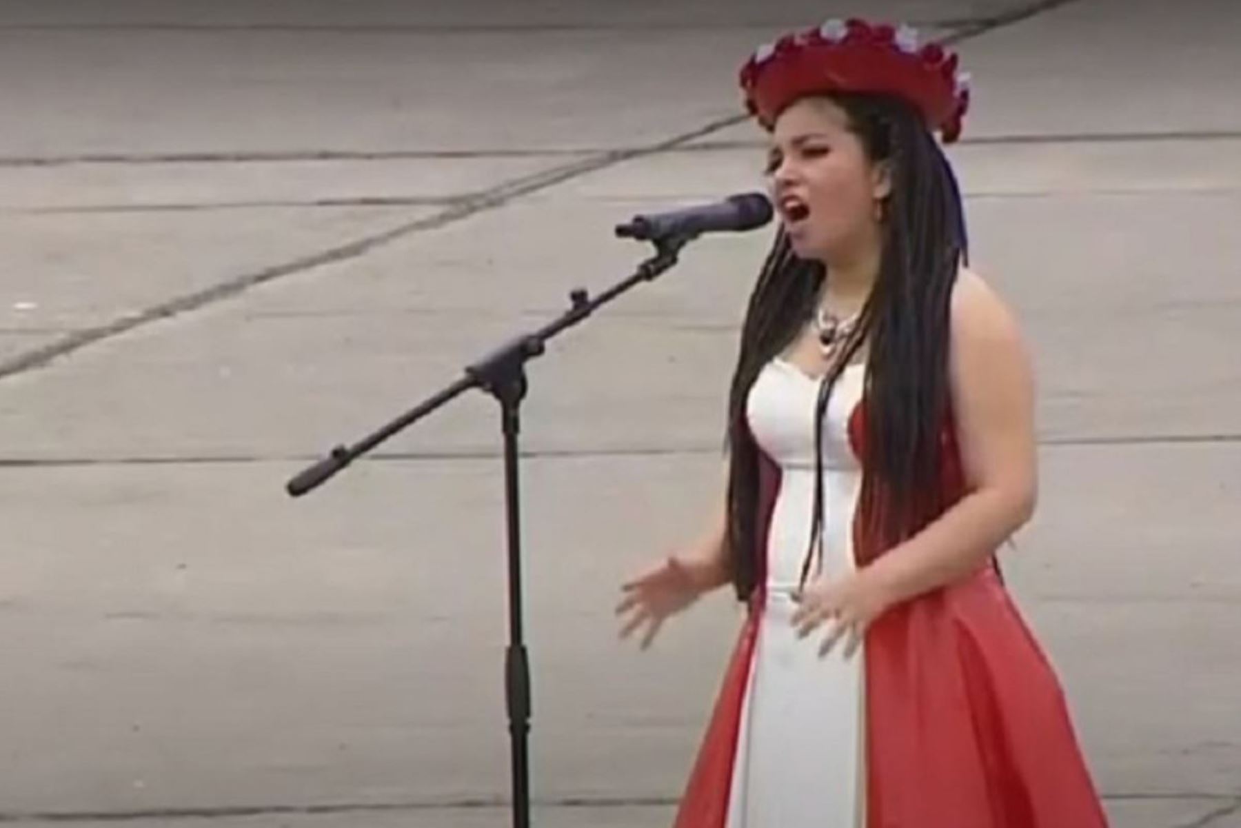 Himno Nacional en quechua.