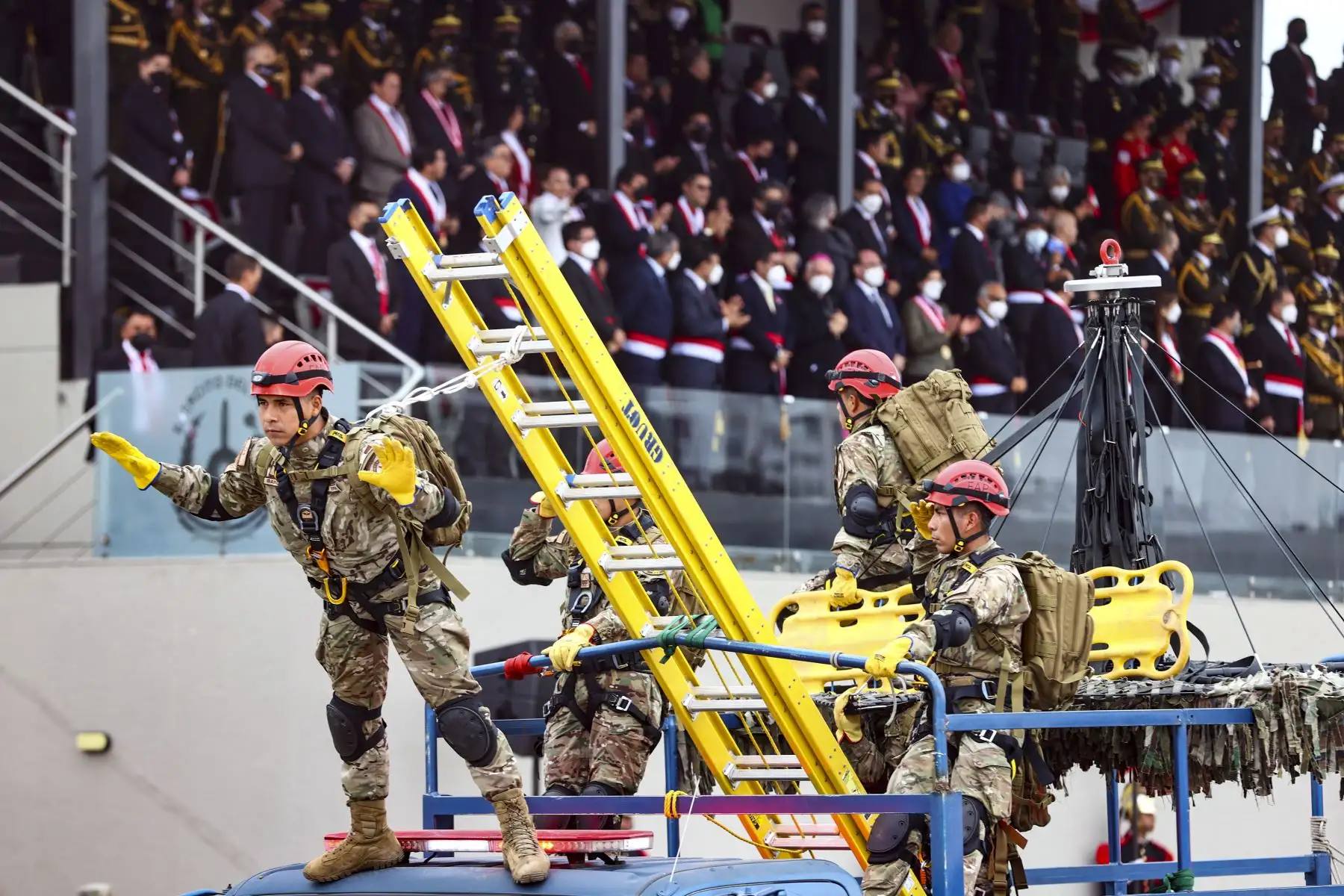 Agrupamientos Hipomóvil, Motorizado y Aéreo, en la Gran Parada y Desfile Militar en el Cuartel General del Ejército, como parte de los actos conmemorativos por el 201 aniversario de la Independencia del Perú. Foto: ANDINA/ Andrés Valle