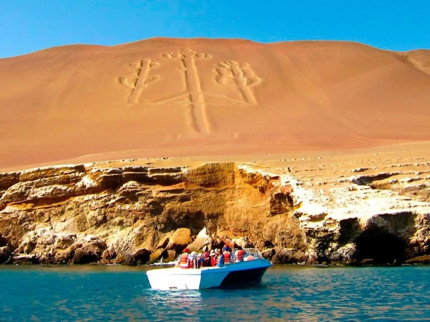 Más de 40,000 turistas recibió el balneario de Paracas, en especial la Reserva Nacional Paracas y las islas Ballestas, durante el feriado largo por Fiestas Patrias ANDINA/Difusión