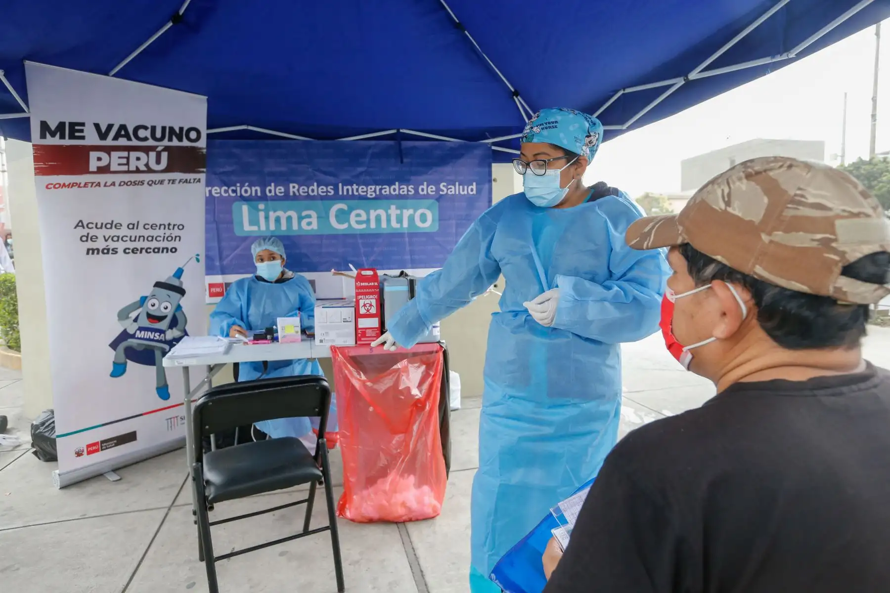 Ministerio de Salud  relanza la campaña "Me vacuno en la Línea 1" para acercar la vacunación contra la covid -19 y otras enfermedades a los usuarios de las estaciones de la Línea 1 del Metro de Lima. 
Foto: Minsa