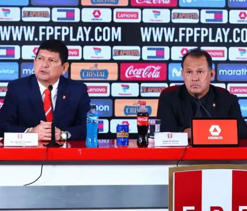 Agustín Lozano junto a Juan Reynoso