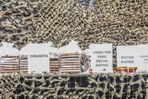 Explosivos y material relacionado será utilizado para inhabilitar pistas de aterrizaje clandestinas y laboratorios de procesamiento de drogas. Foto: Sucamec