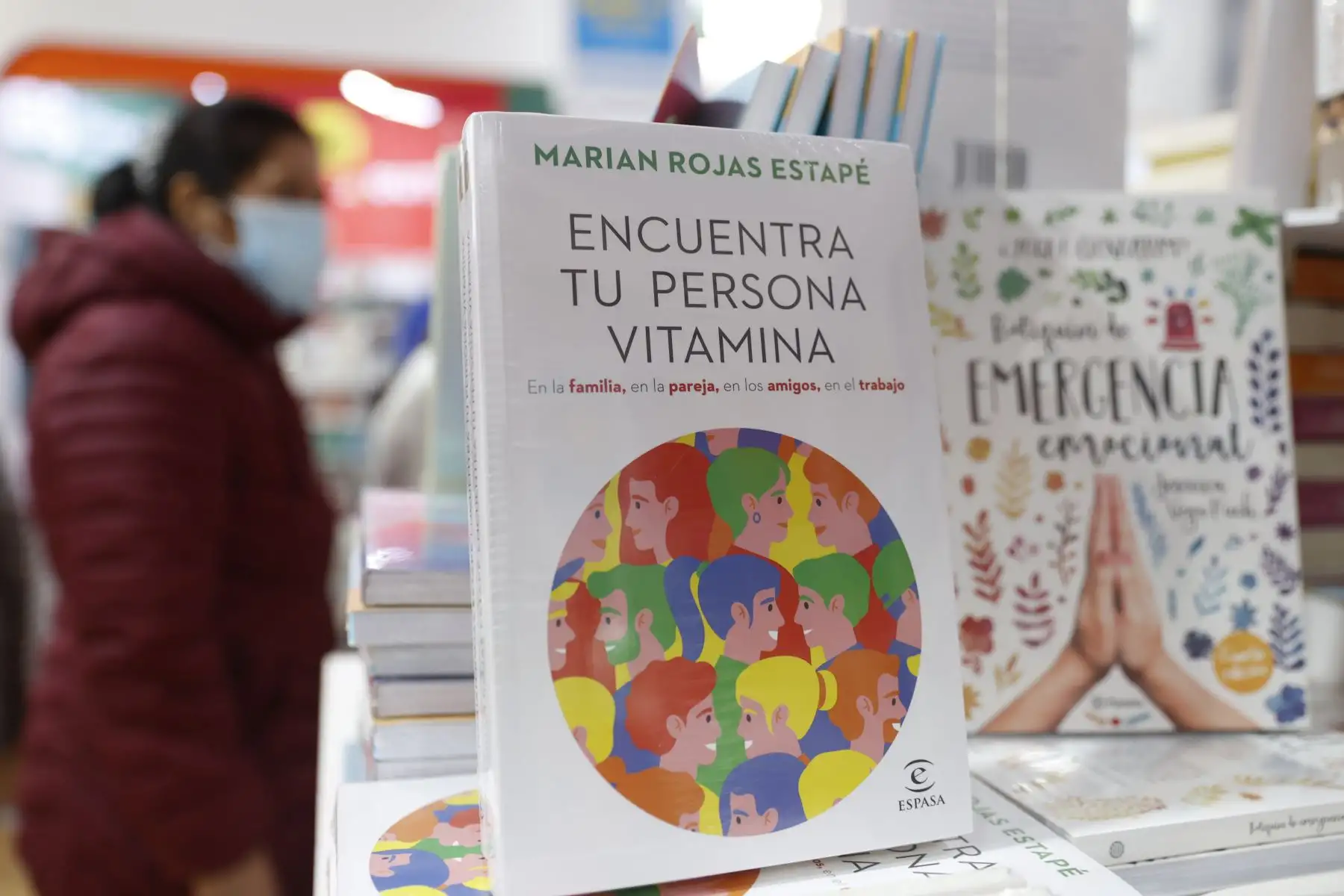 En el Stand de editorial Planeta, el libro 