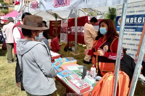 La caravana contará con la participación de más de 50 entidades, donde más de 100 profesionales brindarán atenciones gratuitas a madres gestantes, menores de edad, jóvenes, adultos mayores y personas con discapacidad.