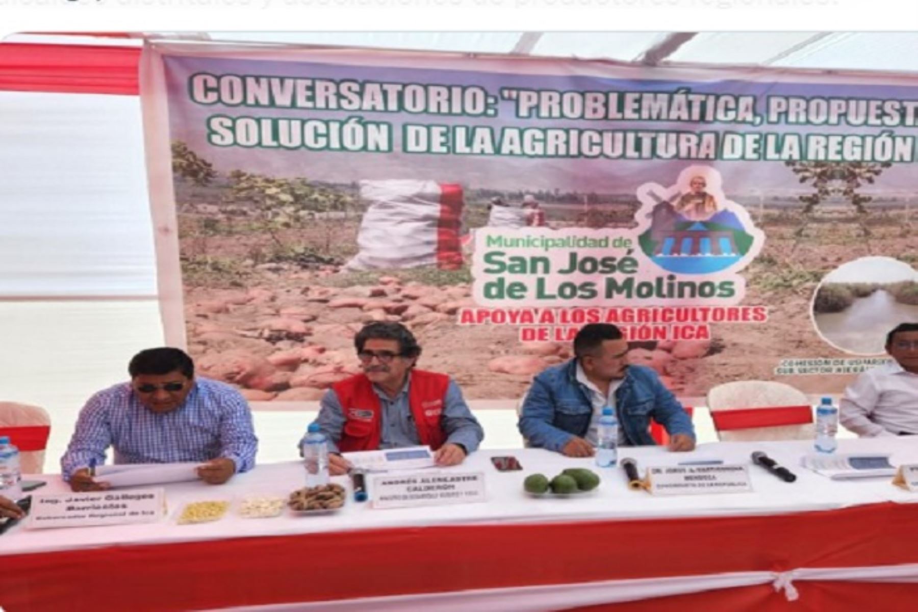 Ministro Alencastre ofrece articular políticas del agro con gobiernos subnacionales y organizaciones del campo.