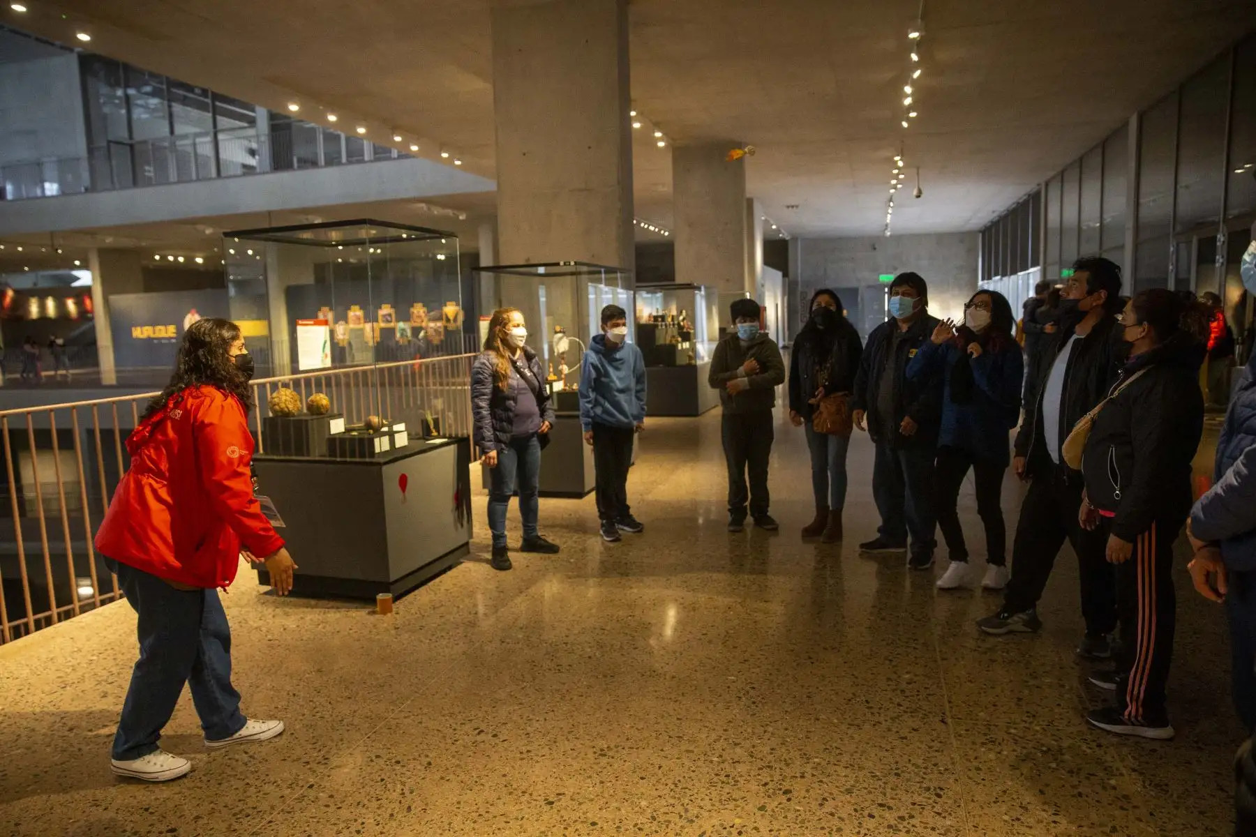 El ministerio de Cultura promueve la visita a los museos con la iniciativa “Museos Abiertos” que permite a los ciudadanos visitar de manera gratuita sitios y monumentos arqueológicos administrados por el Estado a nivel nacional. Foto: ANDINA/Carla Patiño