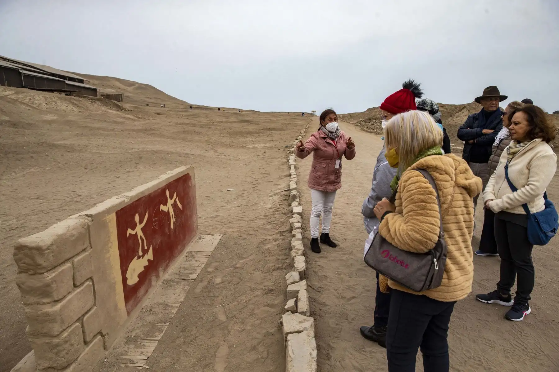 Ministerio de Cultura promueve la visita a los museos con la iniciativa “Museos Abiertos”, los ciudadanos peruanos visitaron de manera gratuita sitios y monumentos arqueológicos administrados por el Estado a nivel nacional. Santuario Arqueológico de Pachacamac también participó de la actividad. Foto: ANDINA/Carla Patiño