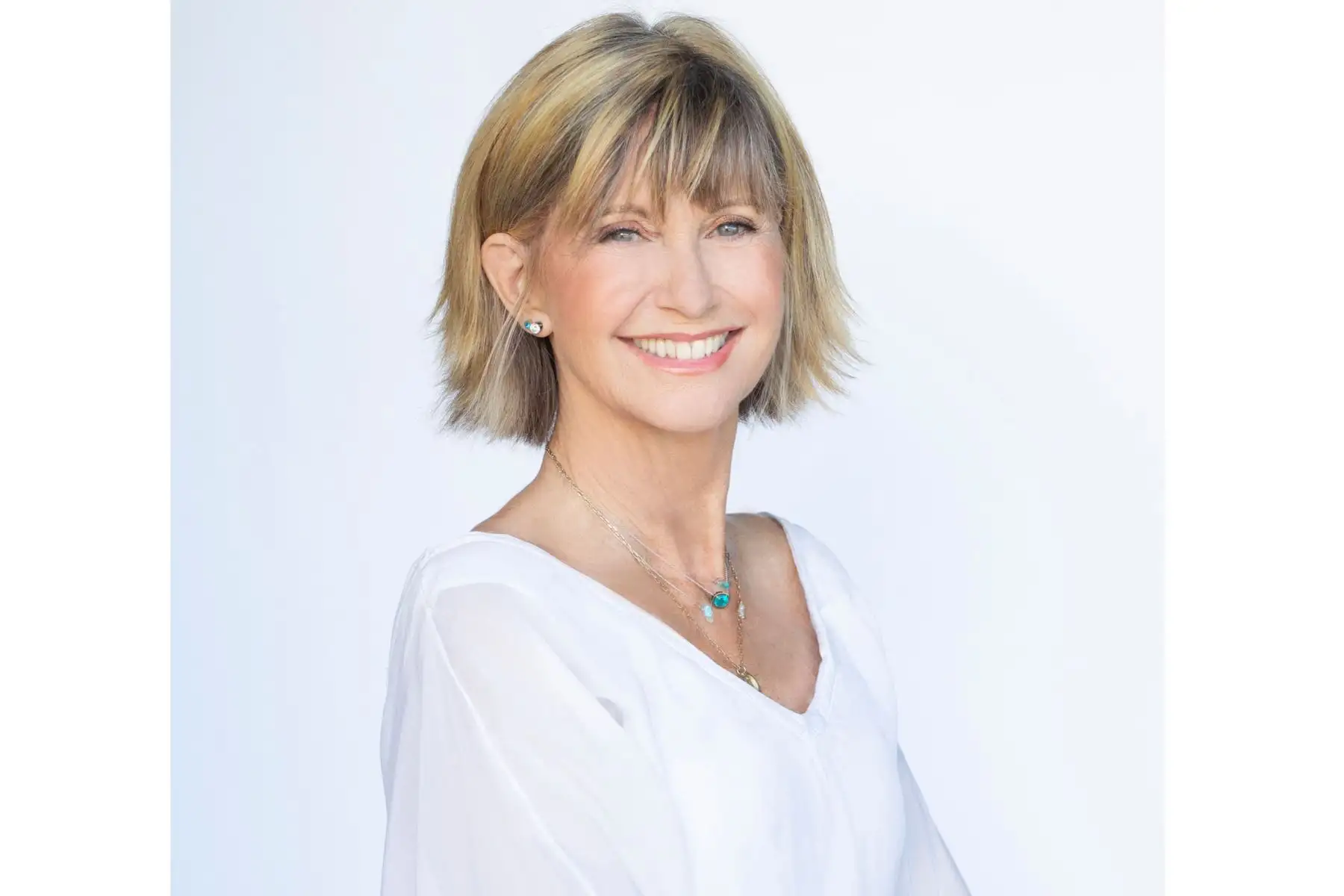 Olivia Newton-John (73) falleció pacíficamente en su rancho en el sur de California esta mañana, rodeada de familiares y amigos. .
Foto: INTERNET/ Medios Olivia Newton-John (73) falleció pacíficamente en su rancho en el sur de California esta mañana, rodeada de familiares y amigos. .
Foto: INTERNET/ Medios